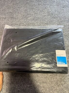 Room Essentials Black Memory Foam Bath Mat